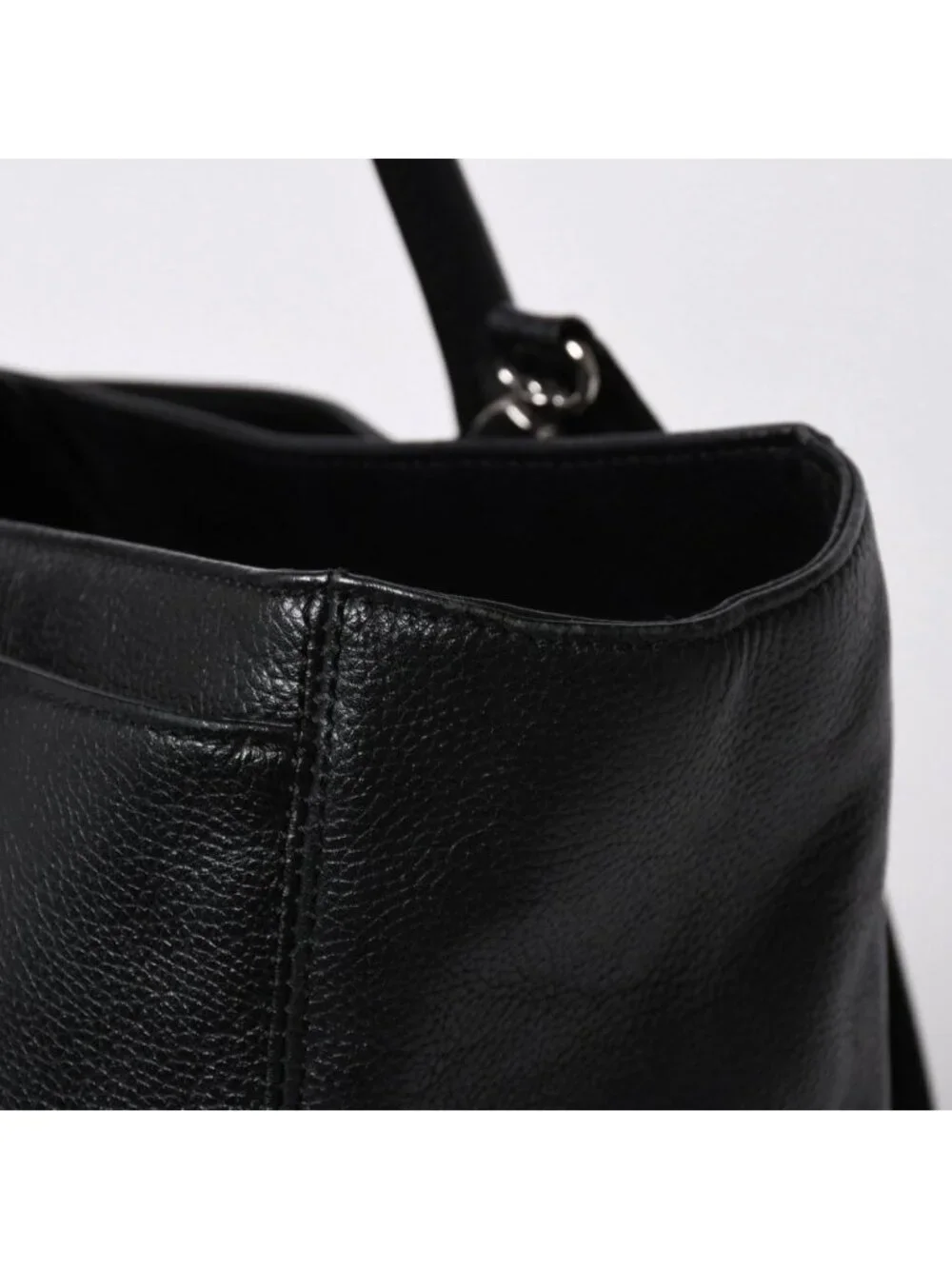 Chanel Executive Tote Bag Medium CC Logo Caviar Leather Black